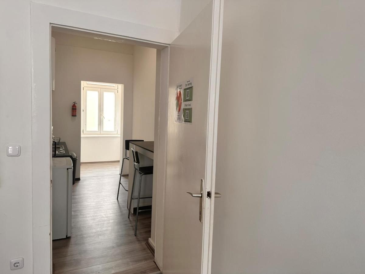 Apartment Spacious Netflix For Up To 4 People With Massage Shower Wien